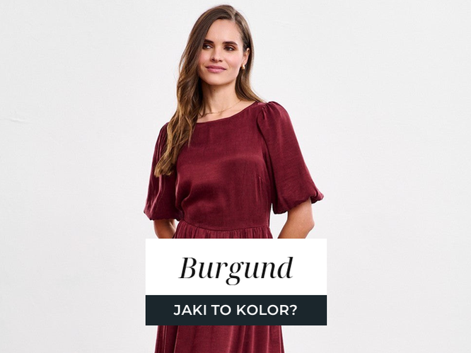Kobieta w burgundowej sukience midi z satyny, ciemna czerwień z fioletowym podtonem.