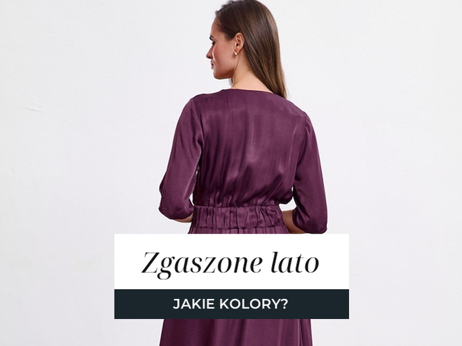 Kobieta w śliwkowej sukience midi, przygaszony odcień z palety typu urody zgaszone lato.