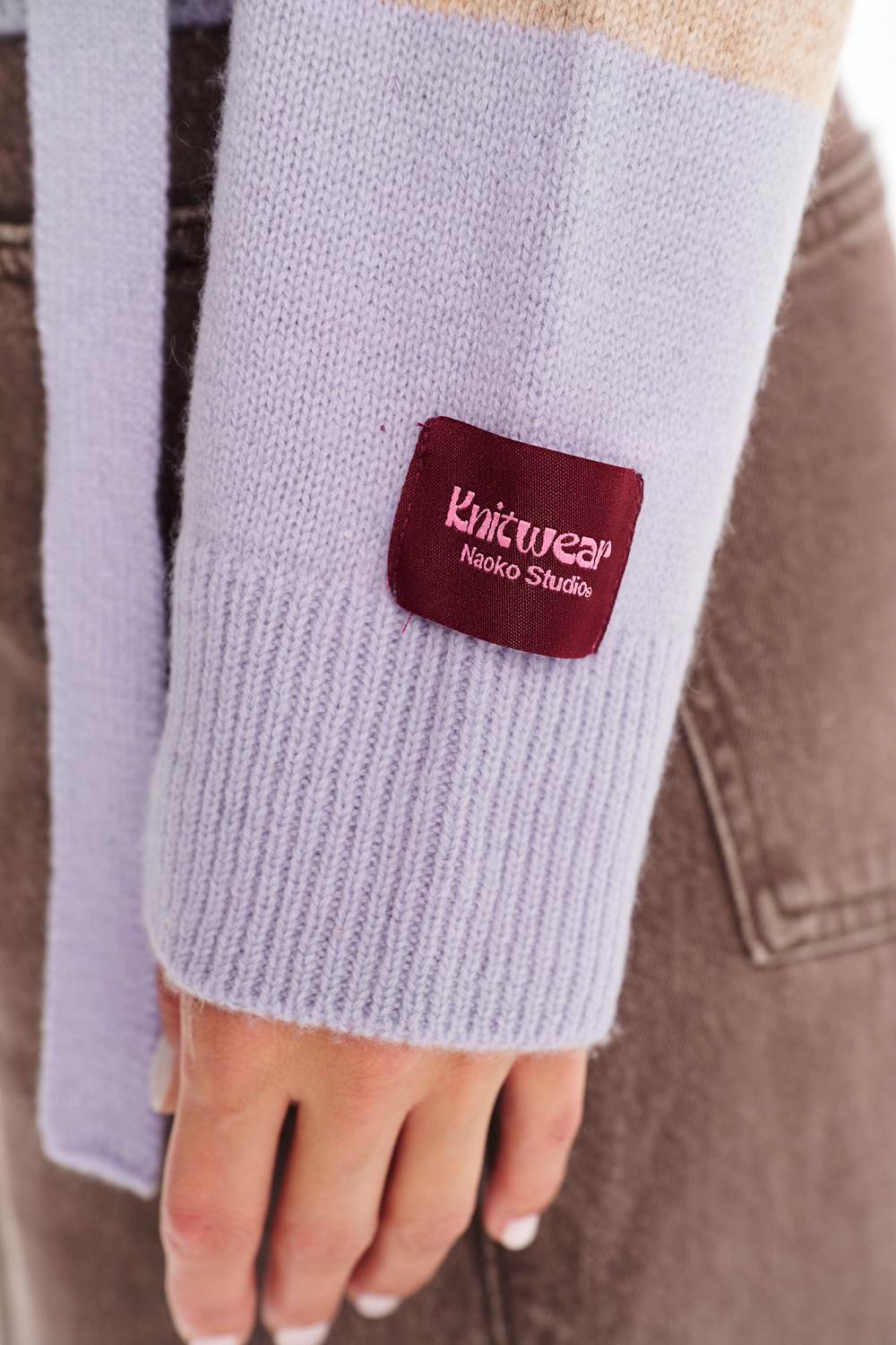Kardigan wełniany Lavender Latte