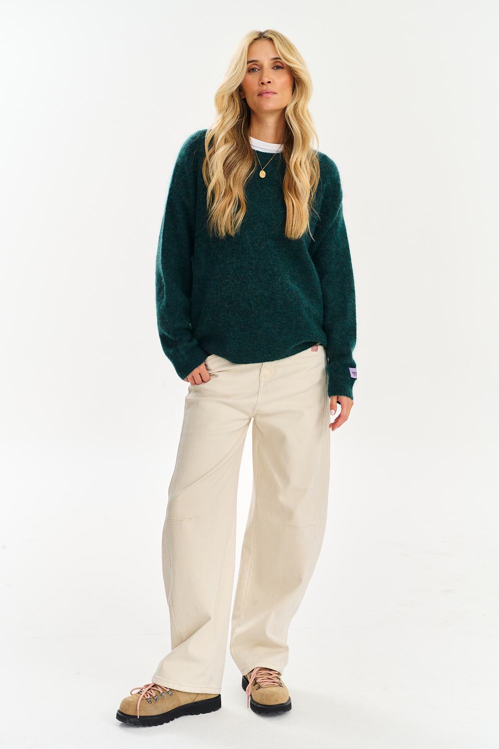Sweter z wełną Follow Me