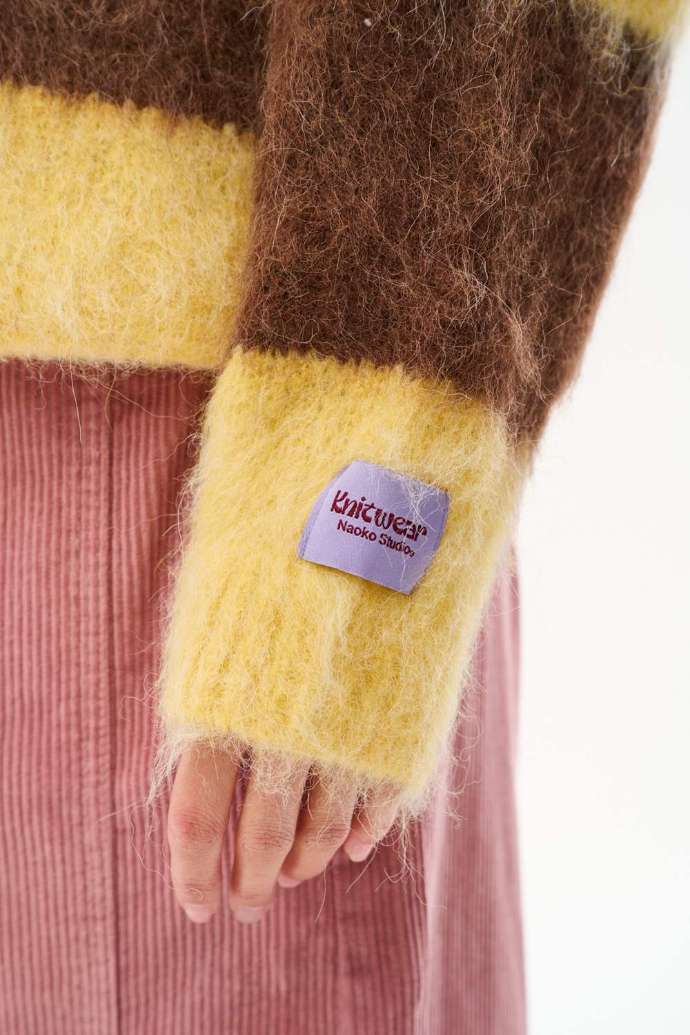 Sweter z wełną Creme Brulee