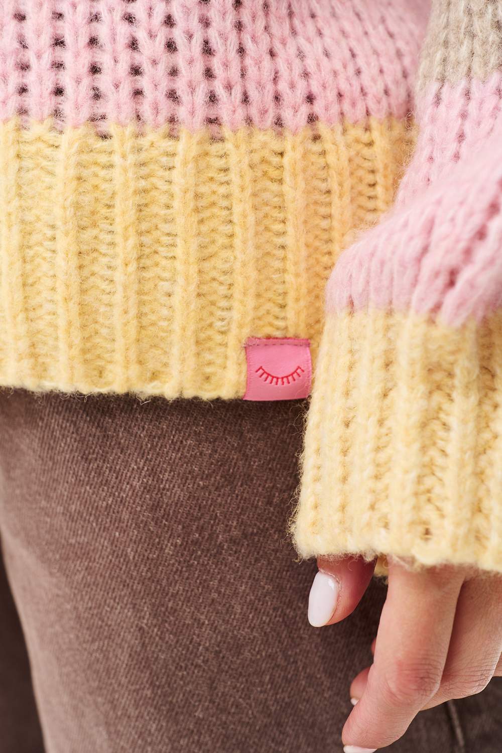 Sweter z wełną Lemon Kissed