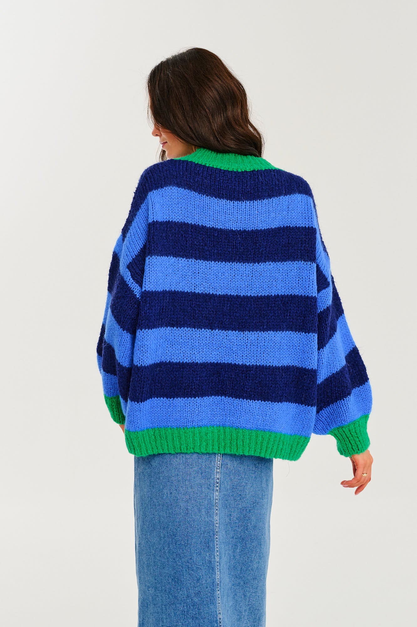 Sweter Raindrop Reflection