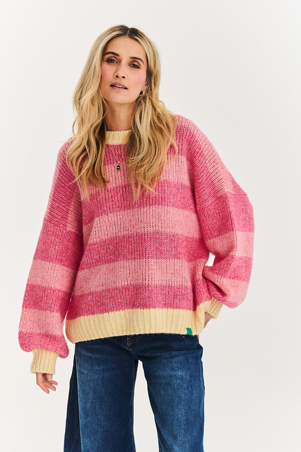 Sweter z wełną Strawberry Cream